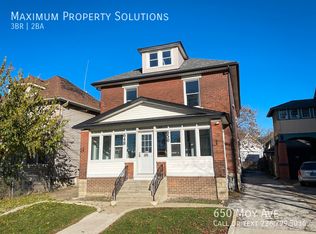 650 Moy Ave, Windsor, ON N9A2N6