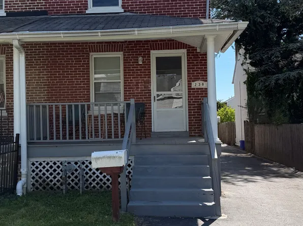 238 Highland Ave Floor 2, Wayne, PA 19087