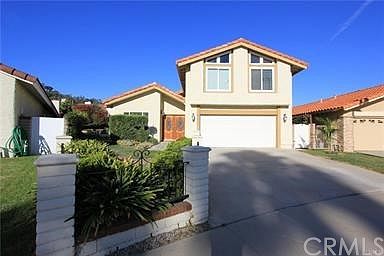 1st image of 3026 Oakwood Ln