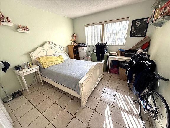 5th image of 810 N Golf Drive #810