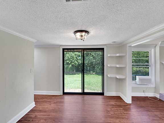 5th image of 5425 County Road 319