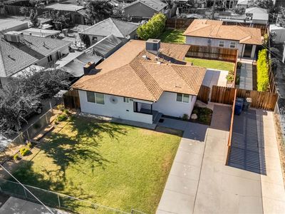 914 W Cambridge Ave, Fresno, CA, 93705