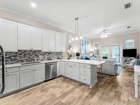 4th image of 231 Somerset Bridge Rd Unit 2209