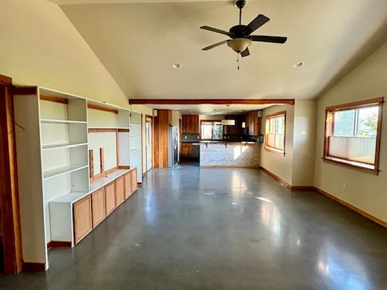 4020 Annie St — Photo 45