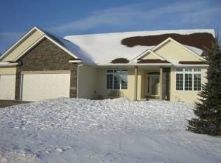 22830 Zion Pkwy, Oak Grove, MN 55055