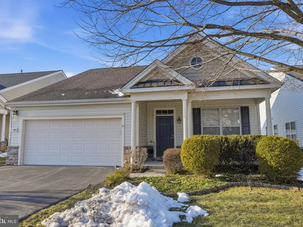 1107 Maxwell Mnr, Warminster, PA 18974