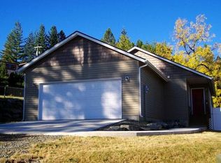 1035 S 3rd St, Saint Maries, ID 83861