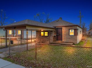 20850 Waltham Rd, Warren, MI 48089