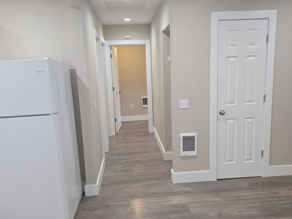5290 NE 75th Ave APT 4