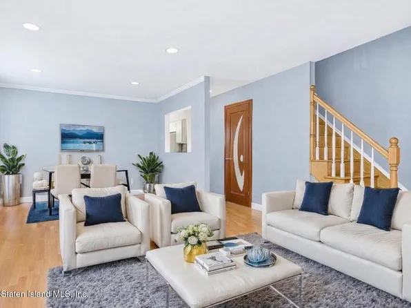 538 Leverett Ave, Staten Island, NY 10308