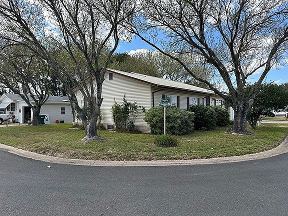 4th image of 1402 S Cage Blvd Unit 75