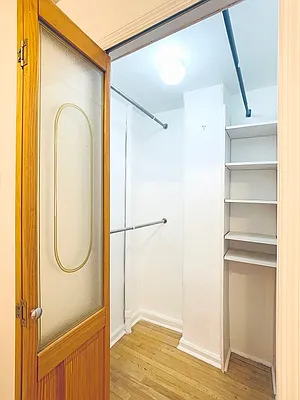 Rented by City Connections Realty | media 15