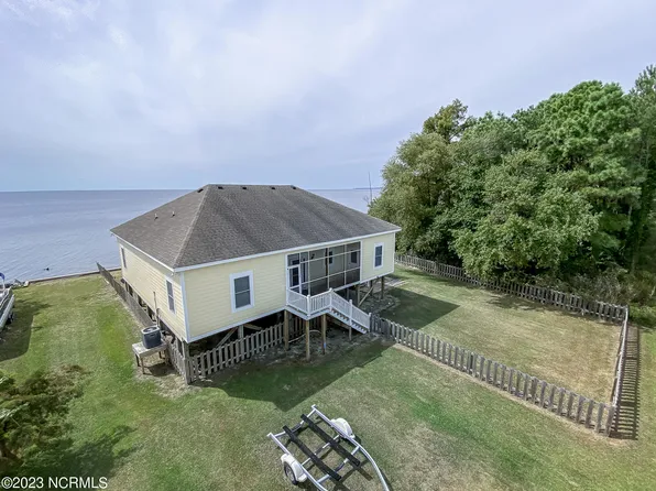 114 Edgewater Drive, Shiloh, NC 27974