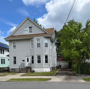 137-139 Commonwealth Ave, Springfield, MA, 01108