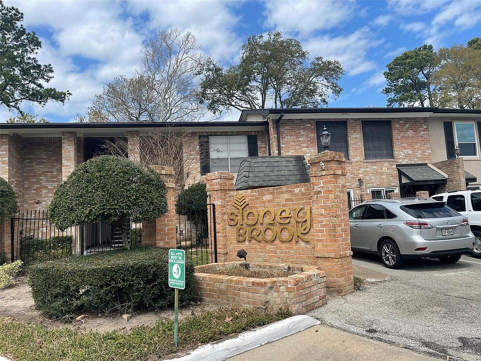 1st image of 1811 Stoney Brook Dr APT 205