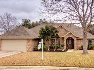 1886 Oak Gln, New Braunfels, TX 78132