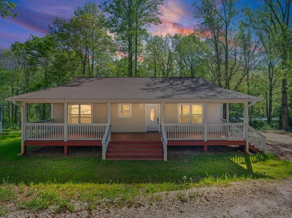 2134 Geer Hwy, Travelers Rest, SC 29690