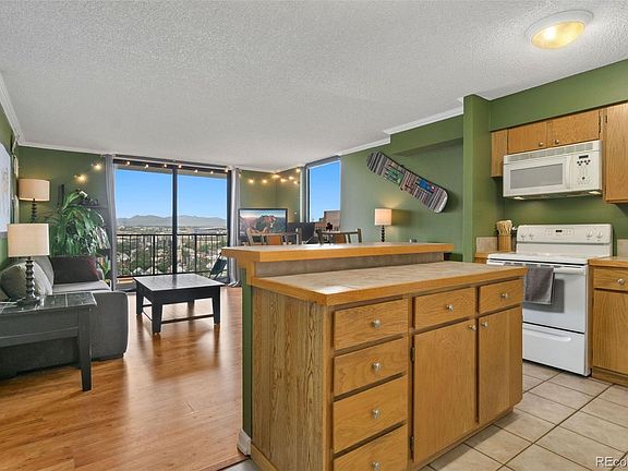 4th image of 1301 Speer Boulevard #1003