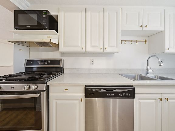 5th image of 524 E 12th Ave #B