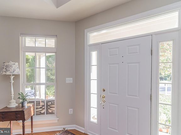 5th image of 14000 Holcrest Ct