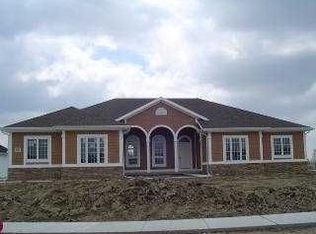 9633 Rockingham Dr, Whitehouse, OH 43571