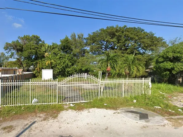 1445 NW 69th Ter, Miami, FL 33147