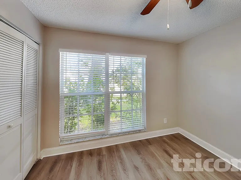 1115 Hardwood Dr — Photo 9
