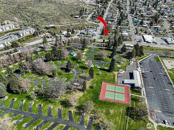 5th image of 325 W Highland Avenue