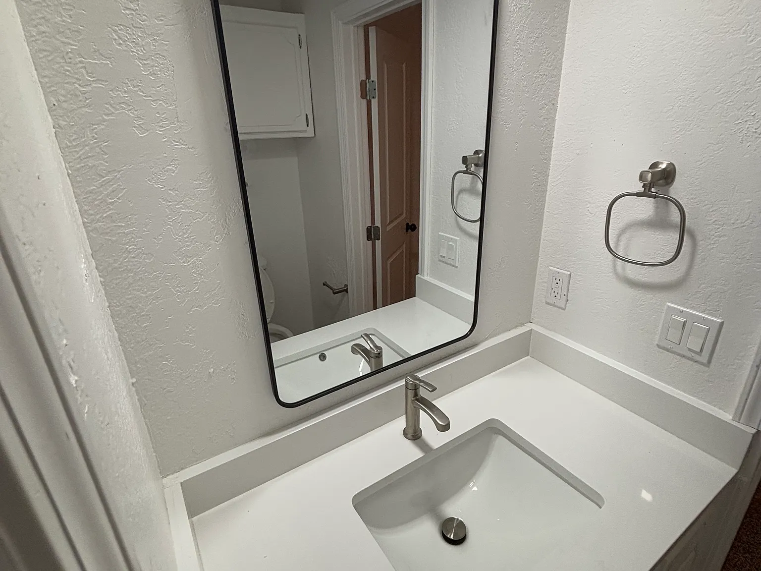 2 bed, 1.5 bath, 1500 sqft, $1,250 — Photo 3