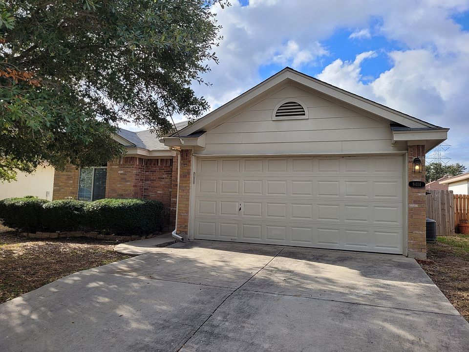 1st image of 8414 Pigeonberry Dr