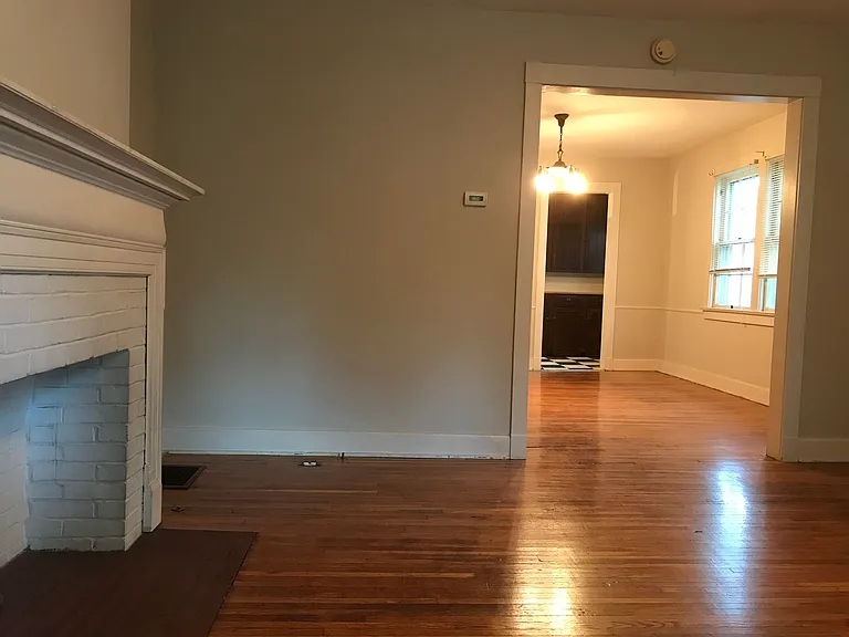 1374 Mulford Rd #1370 — Photo 3