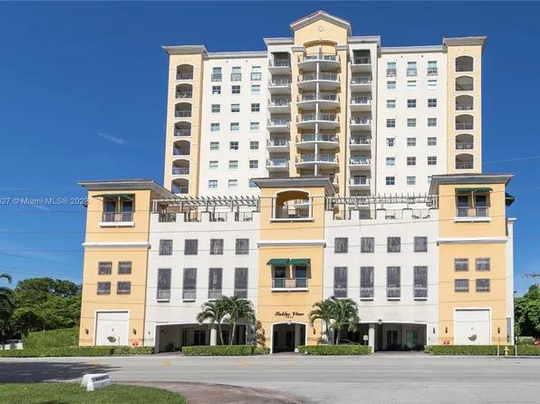 1627 SW 37th Ave APT 302, Miami, FL 33145