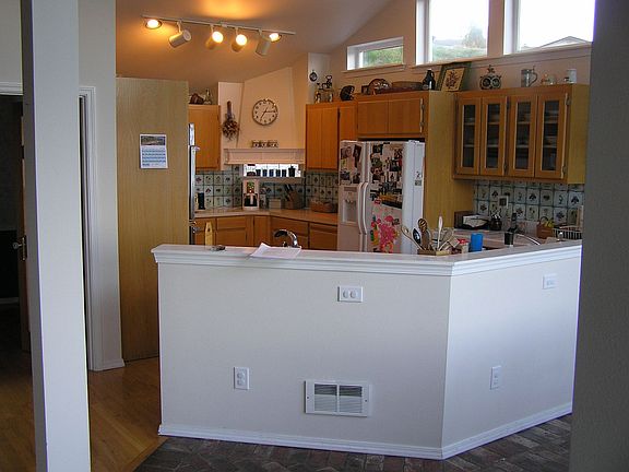 Huge kitchen