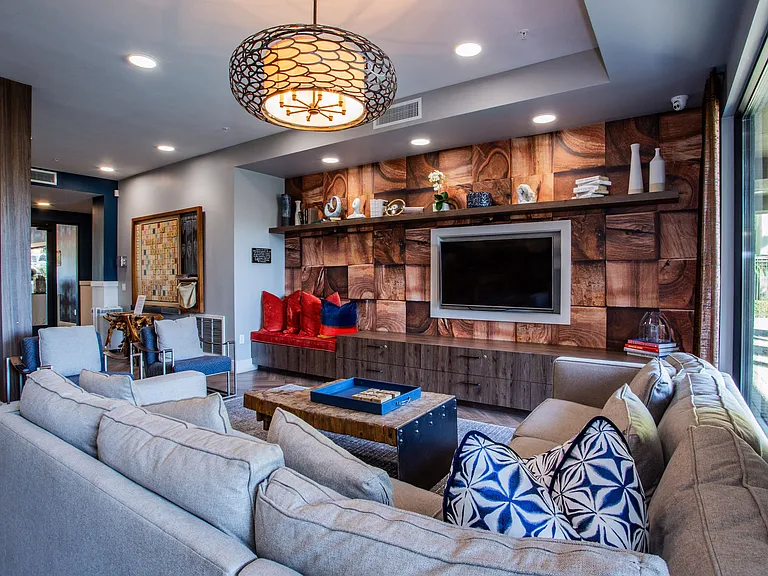 Resident Lounge with WiFi and HDTV