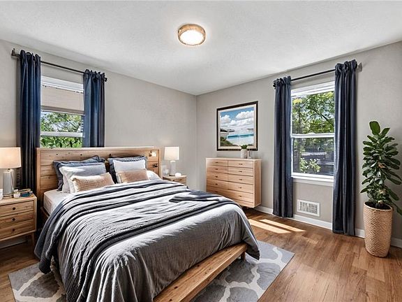 5th image of 2027 N 54th St