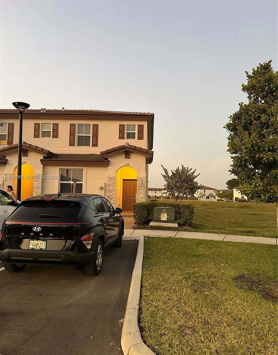 Westview — Photo 2