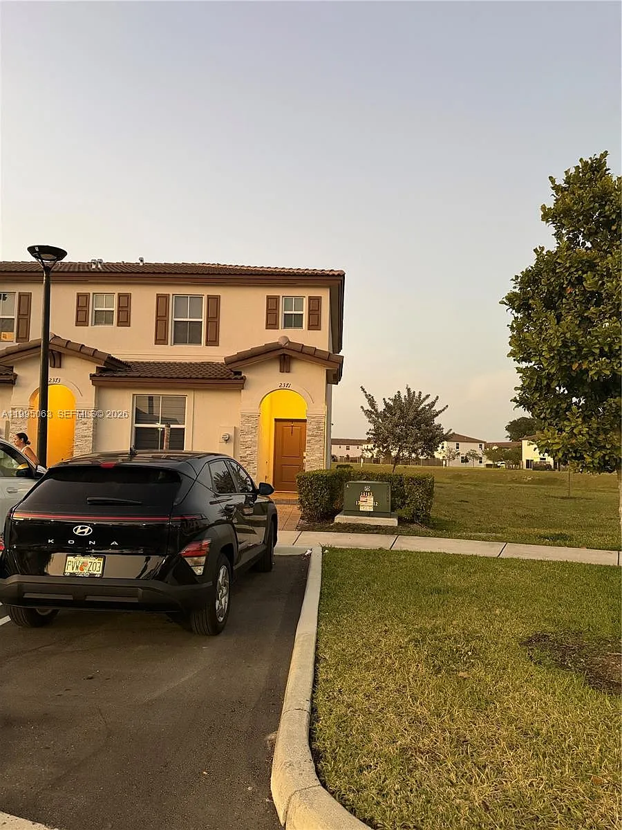 Building Photo - 2371 NW 122nd Ter