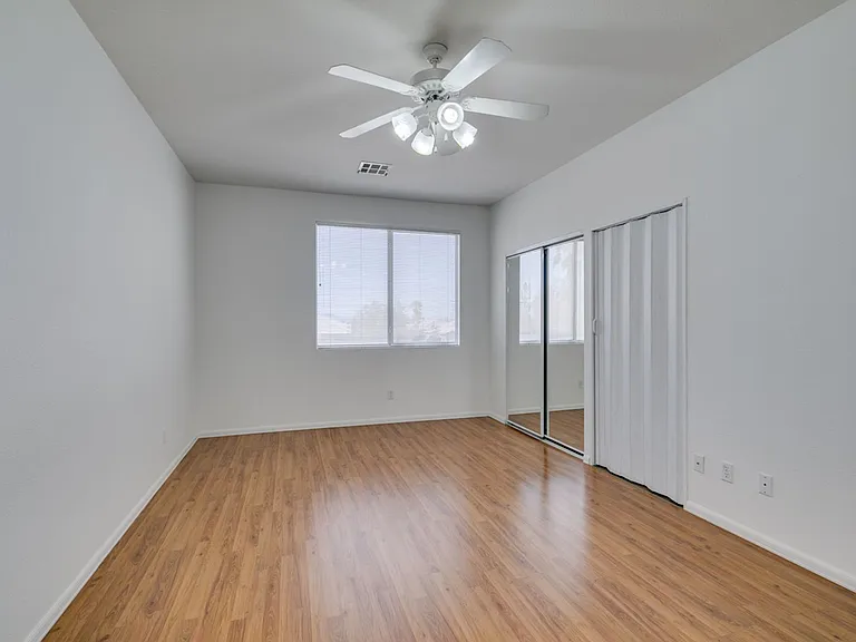 2760 Saigon Dr — Photo 11