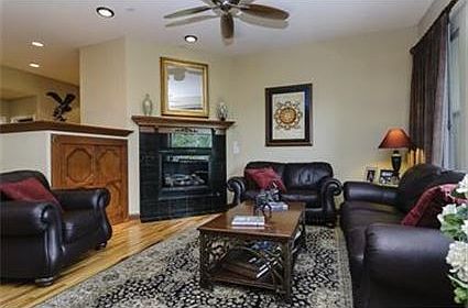 2nd image of 23766 E Hinsdale Pl