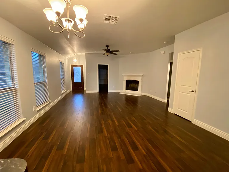 1313 Land Oak Rd — Photo 4