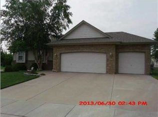 1000 E Hawthorne Ct, Derby, KS 67037