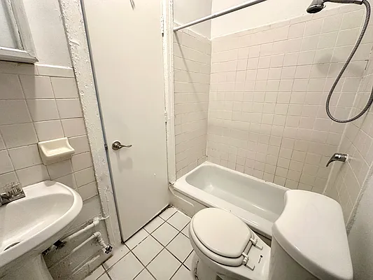 Rented by Corcoran | media 5