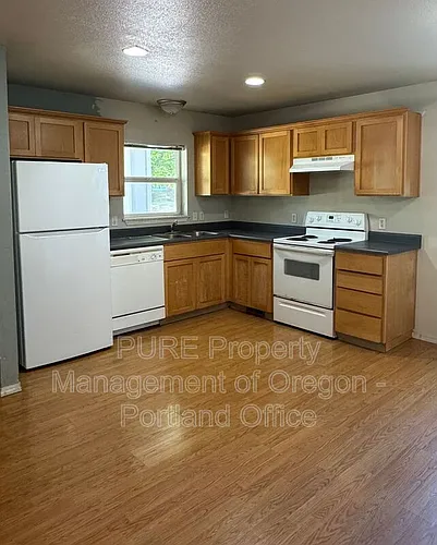 5628 N Harvard St Photo 1