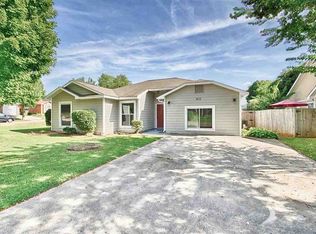 213 Mountain Creek Dr, Madison, AL 35757