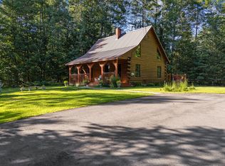 704 River Rd, Leeds, ME 04263