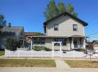 72 22nd Ave N, Clinton, IA 52732