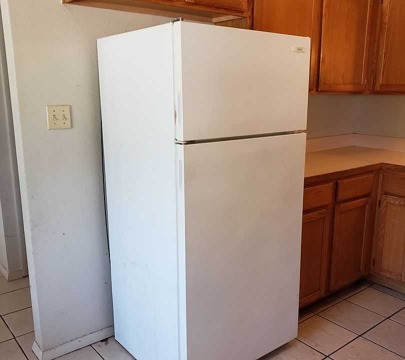 2nd image of 1105 Marcial Cir