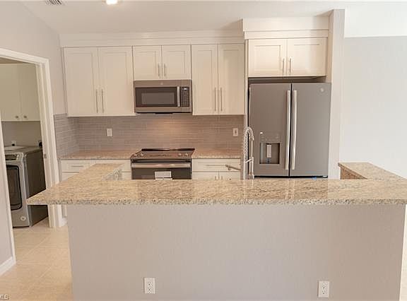 4th image of 5007 Catalina Ct