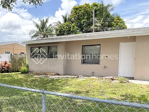 4255 N Browning Dr Photo 1
