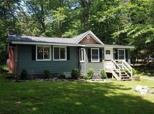 17 1st Rd, Rock Hill, NY 12775